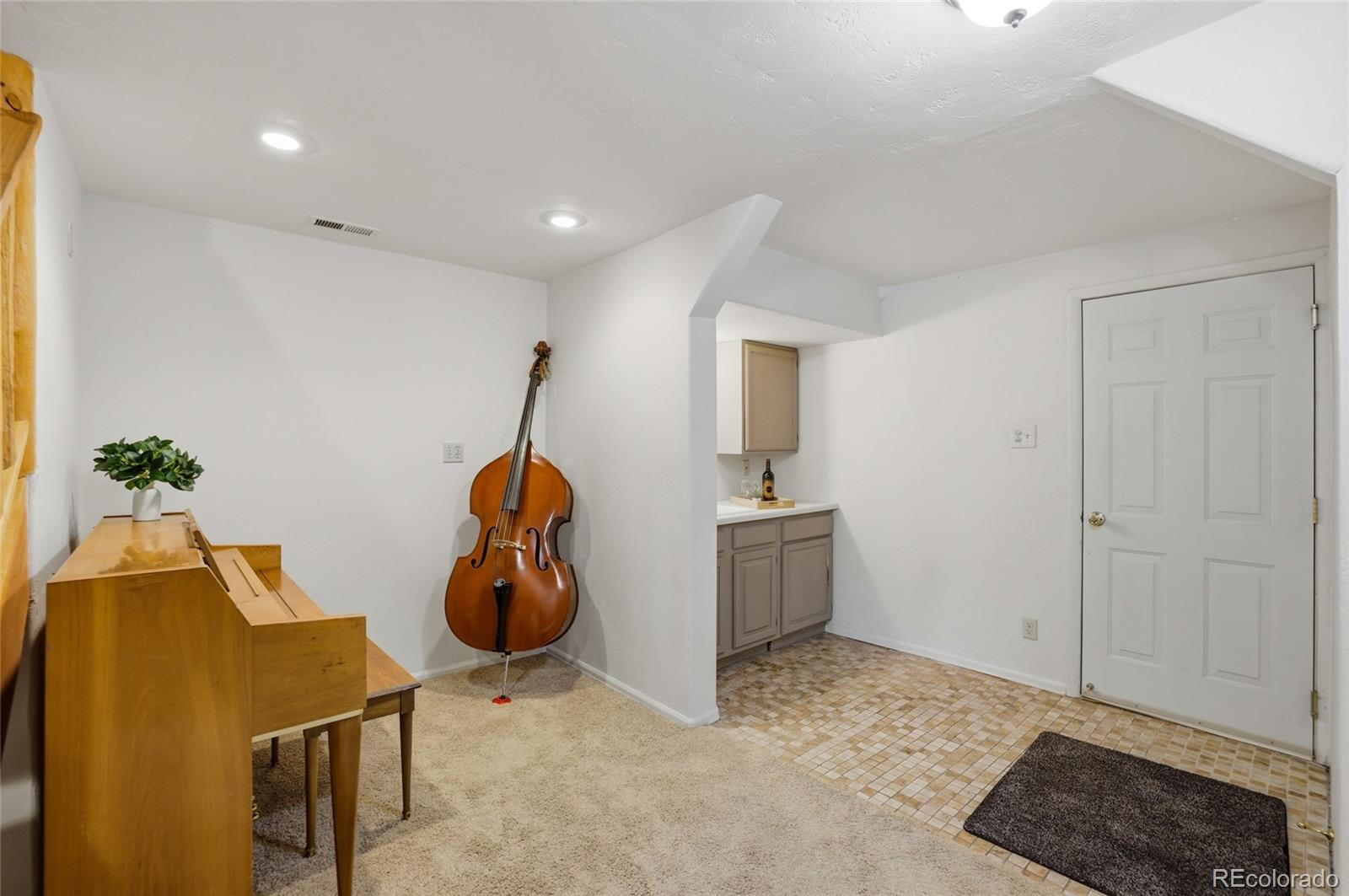 4955 Diamond Drive Colorado Springs CO 80918