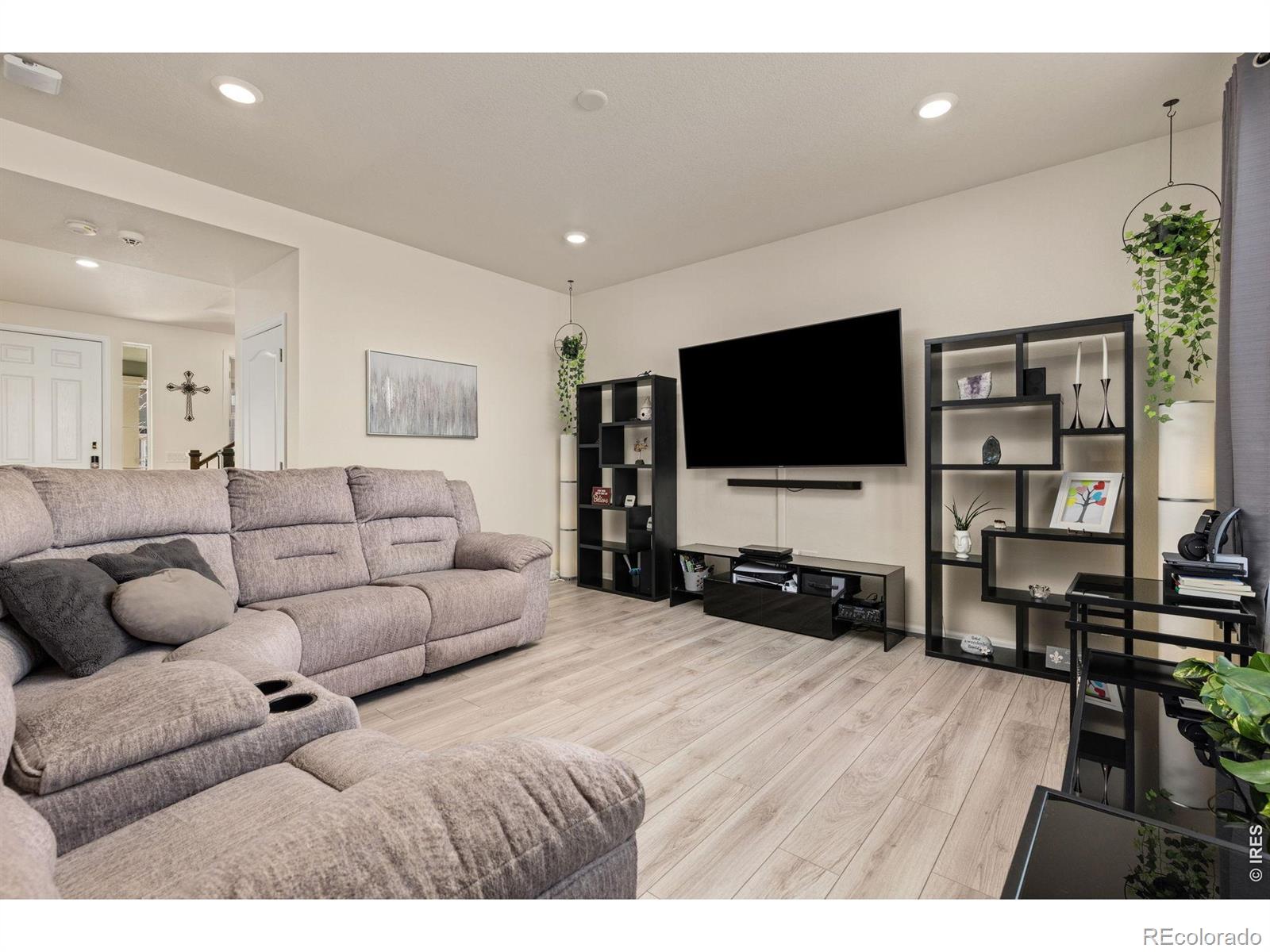 322 N Patsburg Street Aurora CO 80018