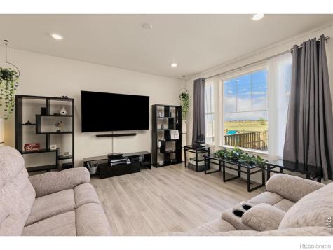 322 N Patsburg Street Aurora CO 80018