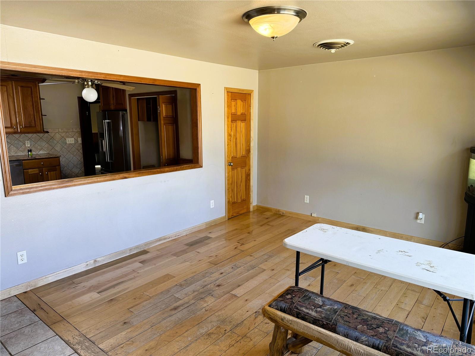 1422 I Street Salida CO 81201