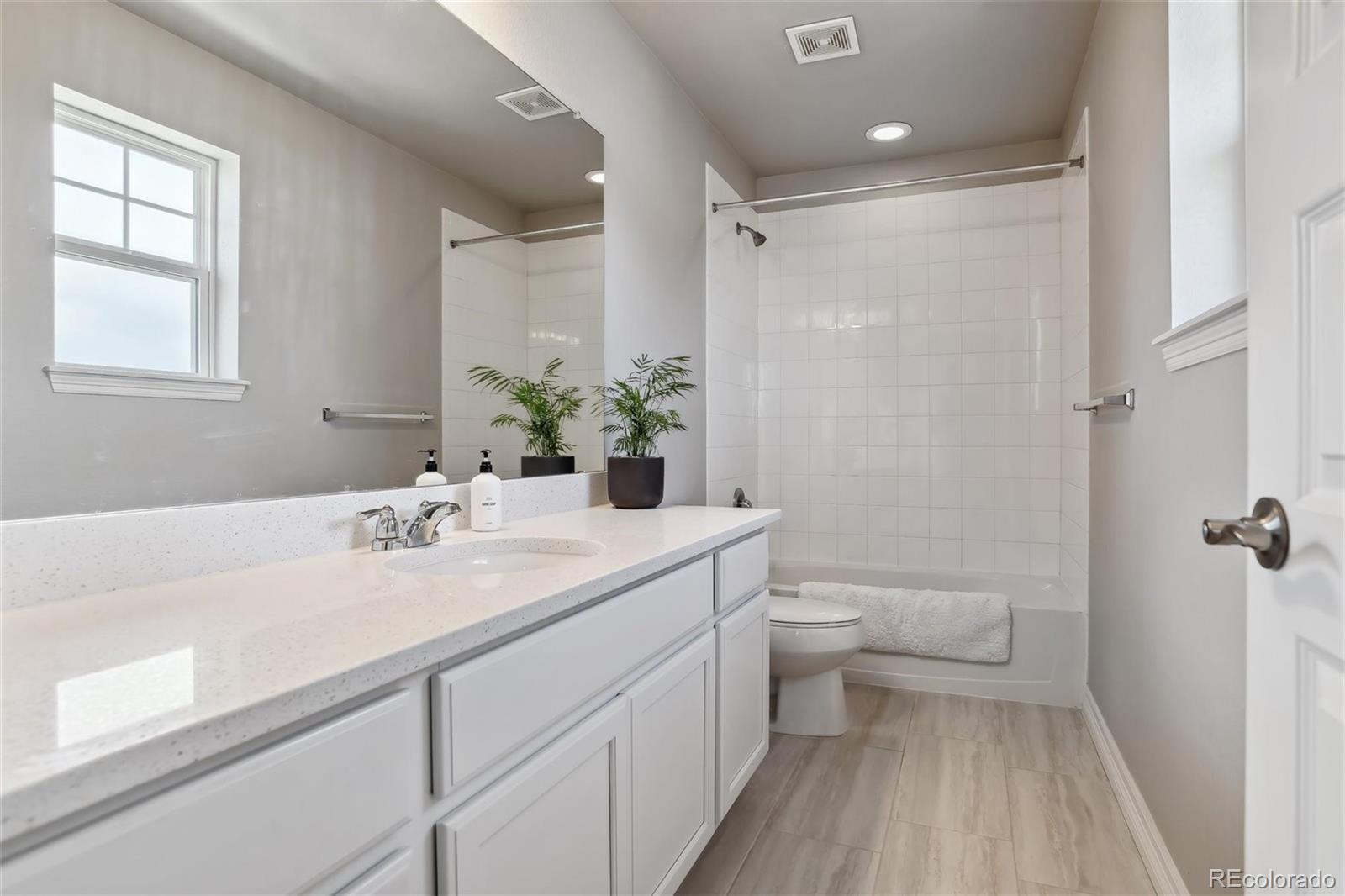 7294 S Scottsburg Way Aurora CO 80016