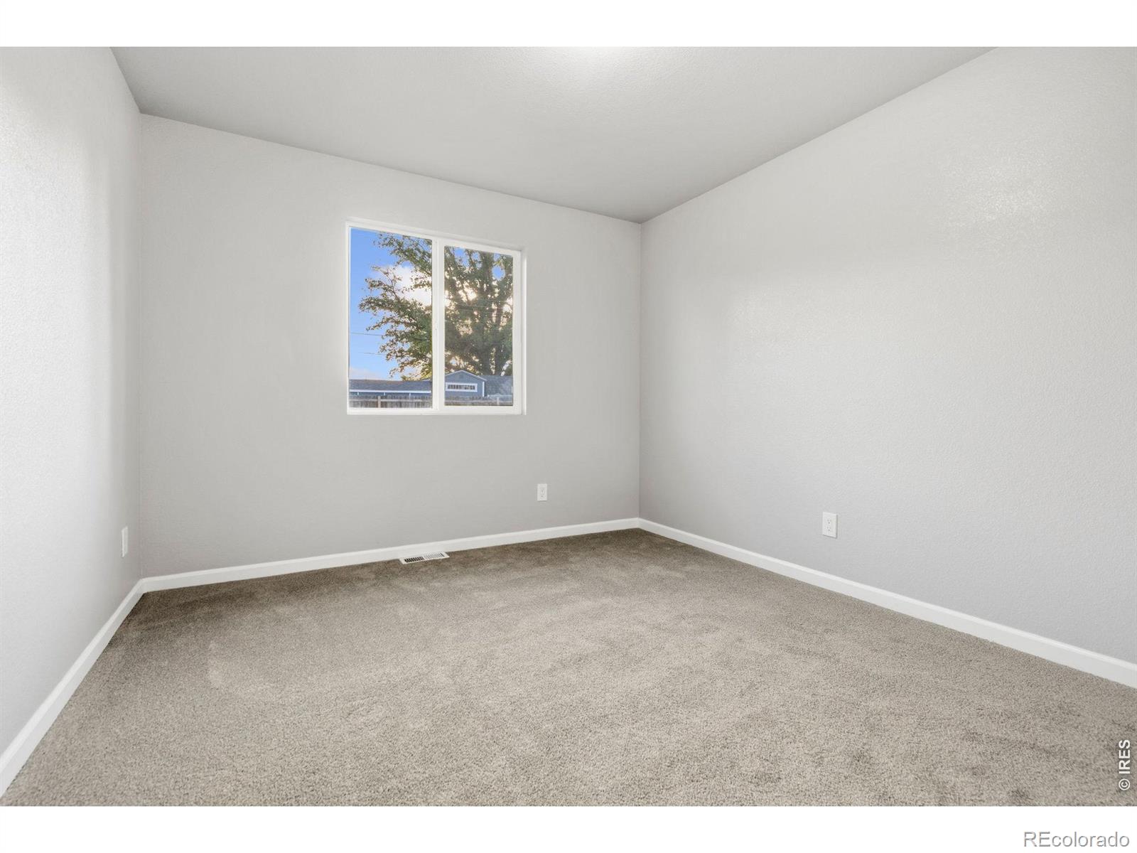 1833 Dilmont Avenue Greeley CO 80631