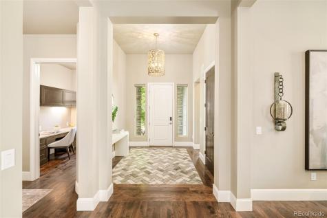 7056 E Lake Circle Centennial CO 80111