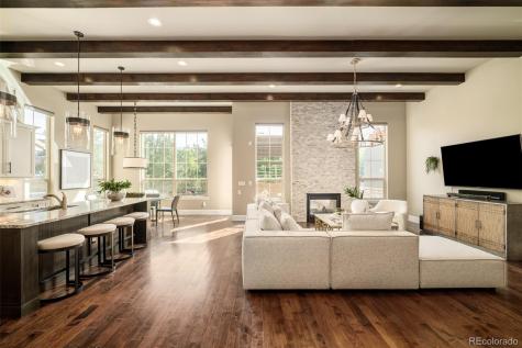 7056 E Lake Circle Centennial CO 80111