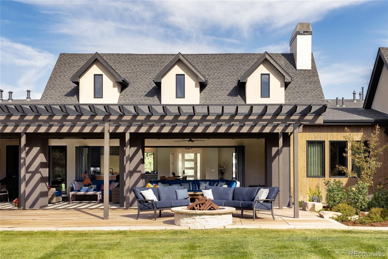 6816 Goldbranch Drive Niwot CO 80503
