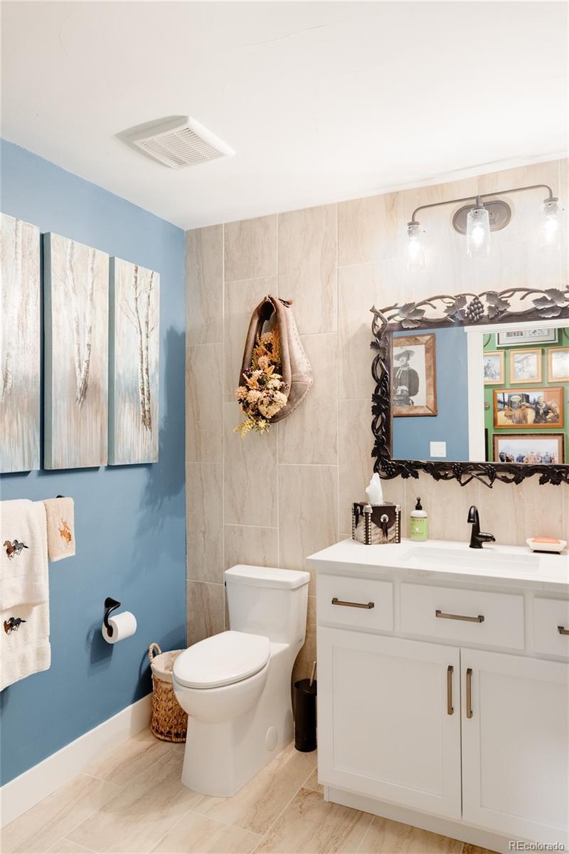 6816 Goldbranch Drive Niwot CO 80503