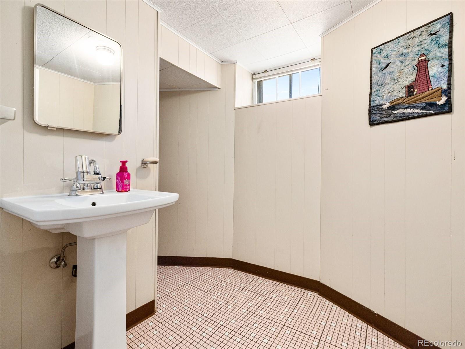 2932 8th Avenue Pueblo CO 81008