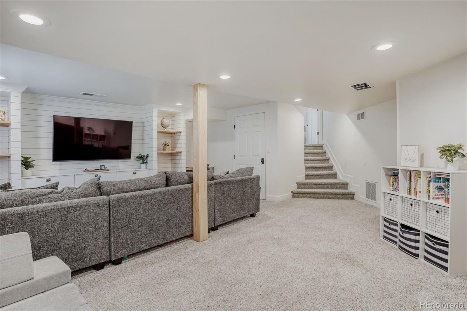 7294 S Crescent Drive Littleton CO 80120