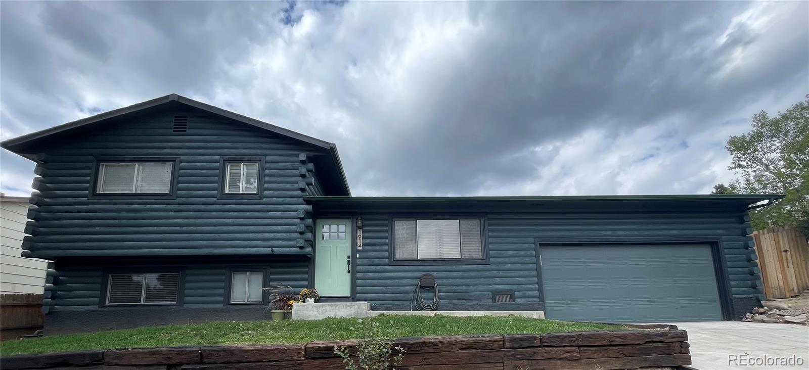 1914 Wooten Drive Colorado Springs CO 80915