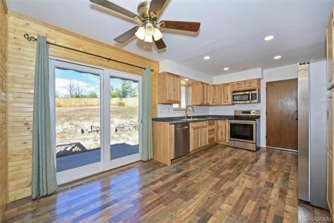 1914 Wooten Drive Colorado Springs CO 80915