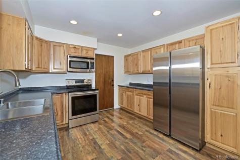 1914 Wooten Drive Colorado Springs CO 80915