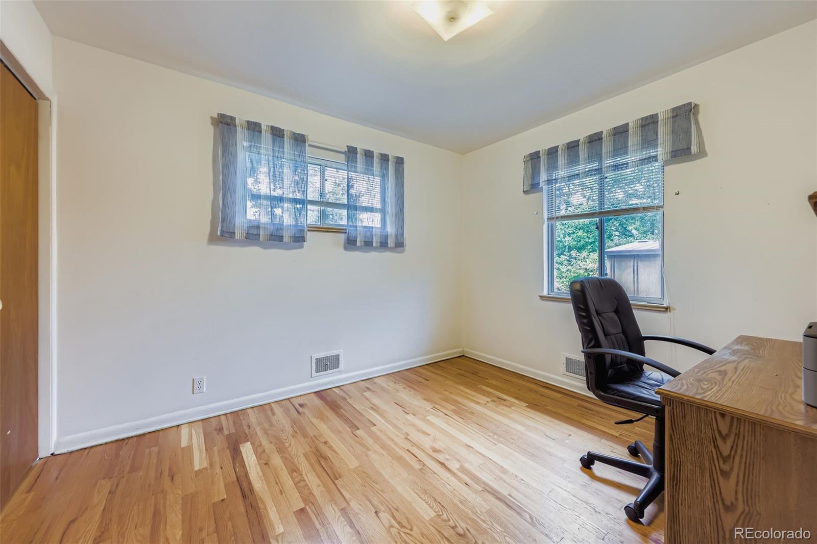 1693 S Elm Street Denver CO 80222