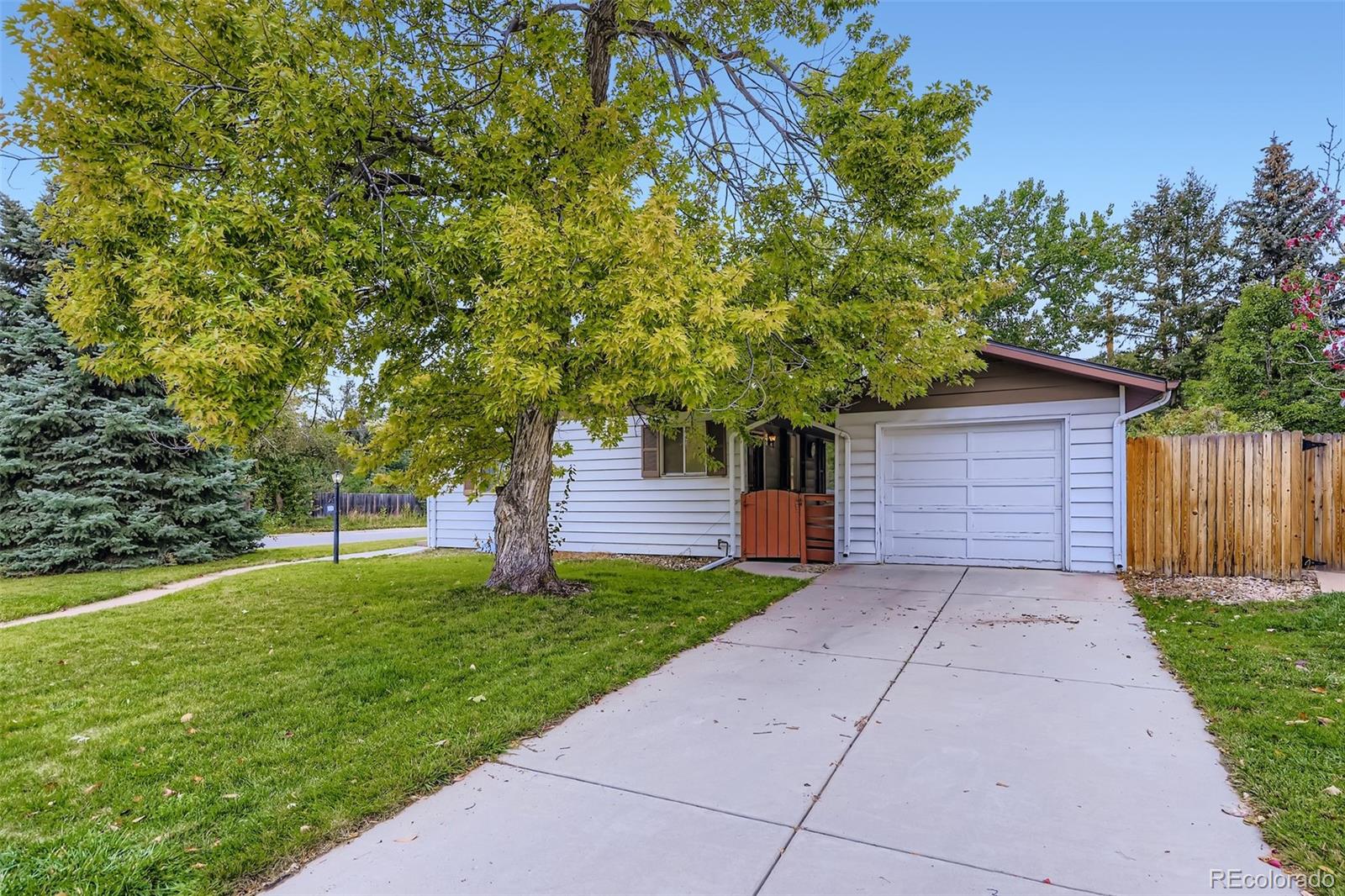 1693 S Elm Street Denver CO 80222
