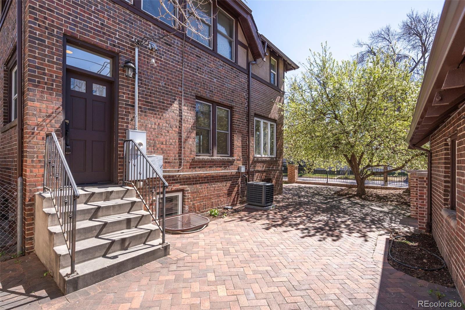 2833 E 8th Avenue Denver CO 80206