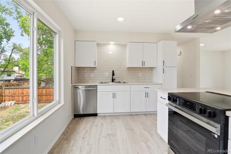 3227 S Hoyt Way Lakewood CO 80227