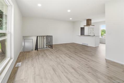 3227 S Hoyt Way Lakewood CO 80227