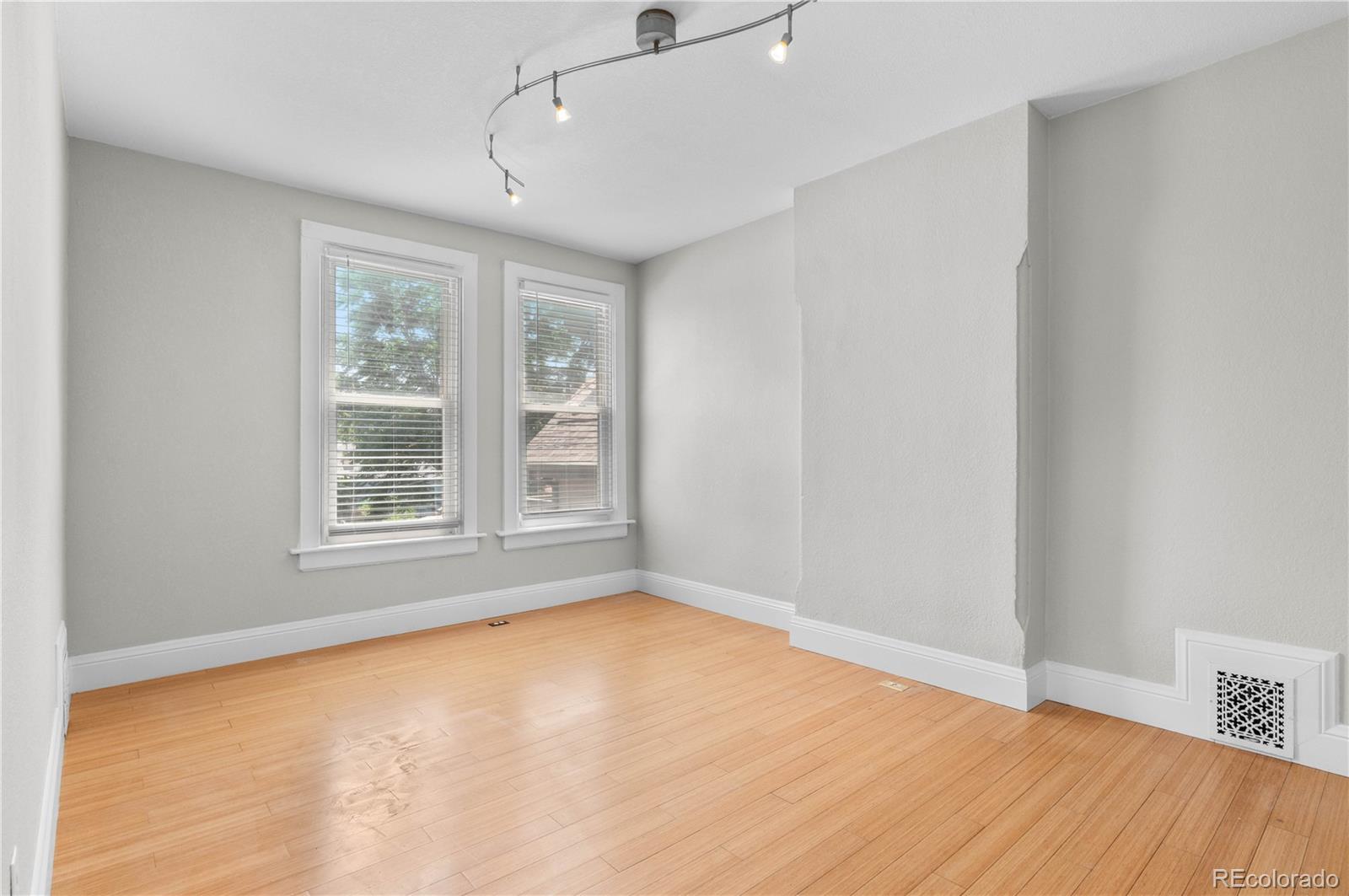 2952 Champa Street Denver CO 80205