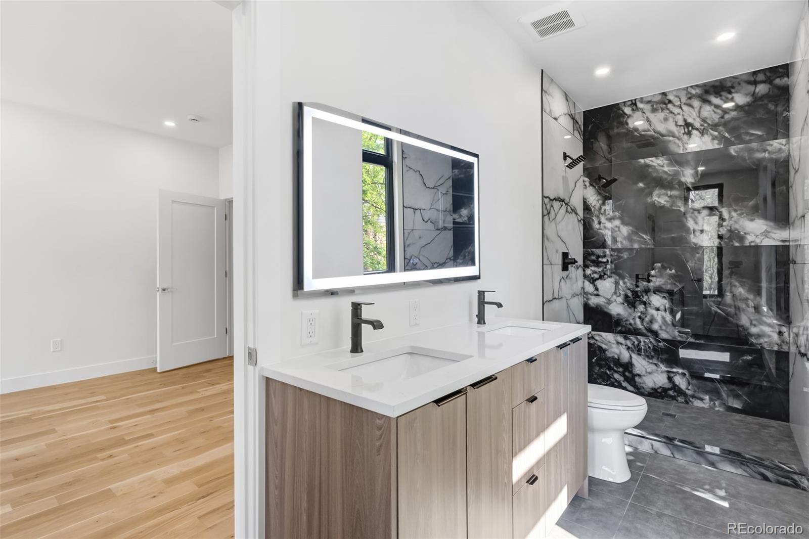 1446 Stuart Street Denver CO 80204