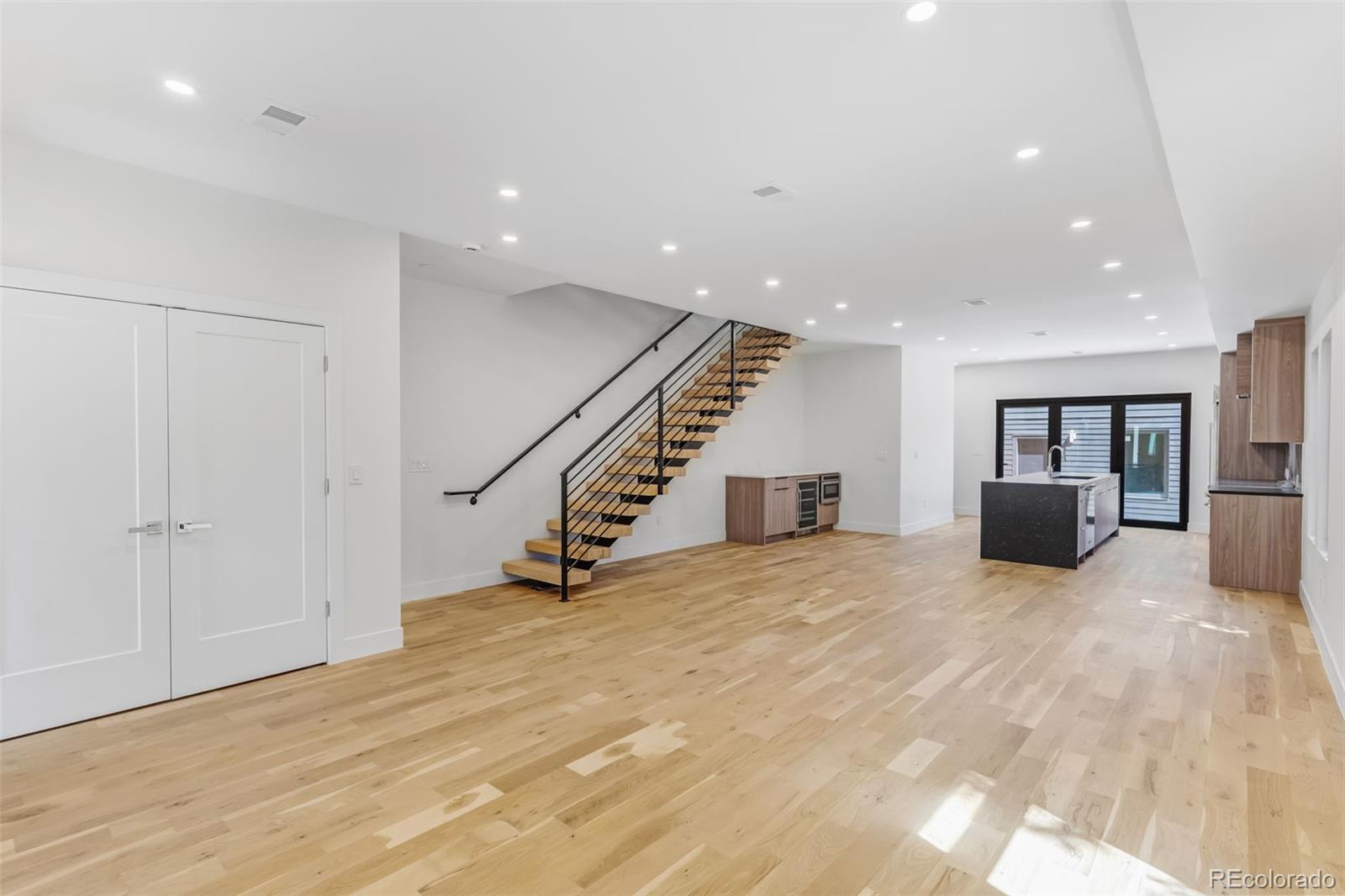 1446 Stuart Street Denver CO 80204