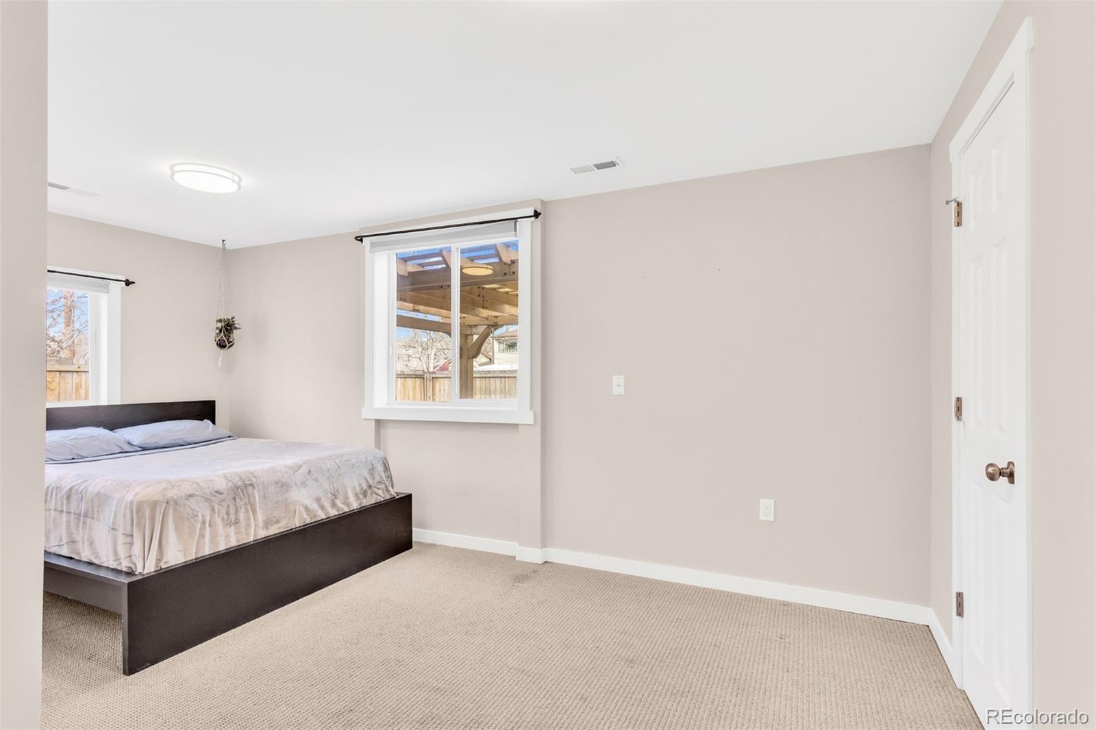 214 N Knox Court Denver CO 80219