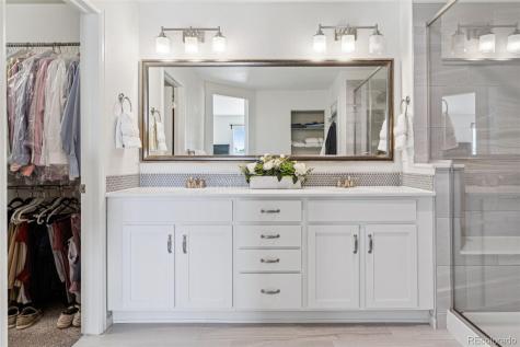 8086 S Grand Baker Way Aurora CO 80016