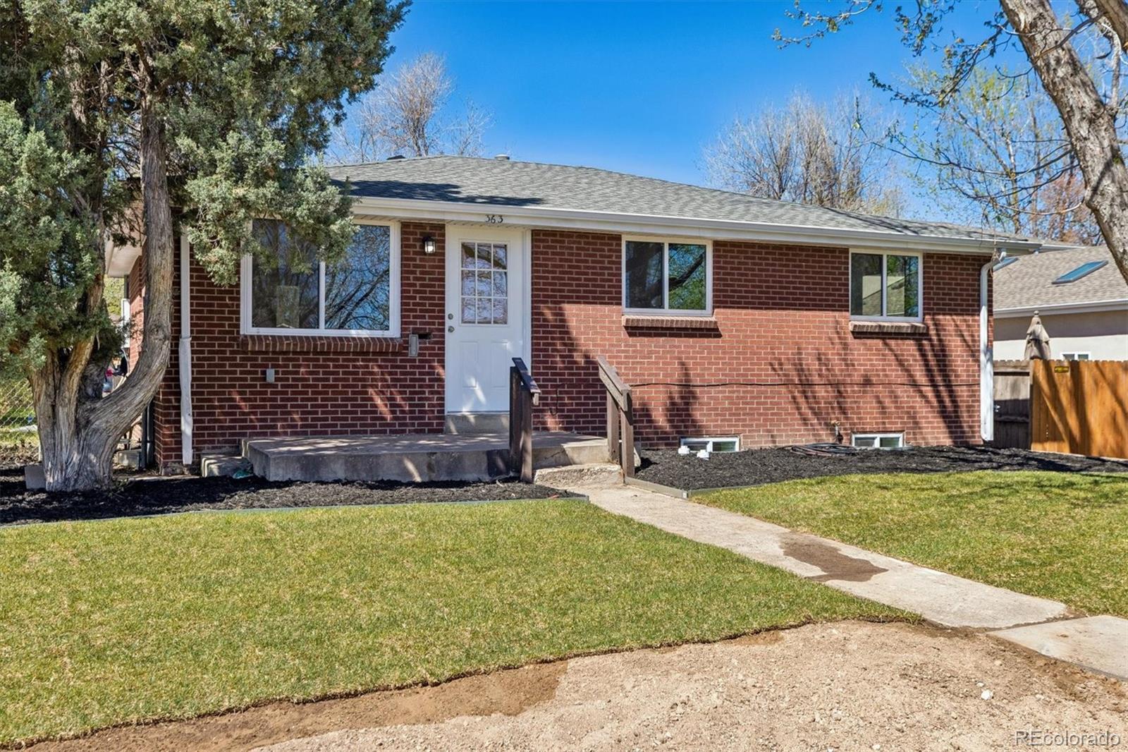 363 S Ivy Denver CO 80224
