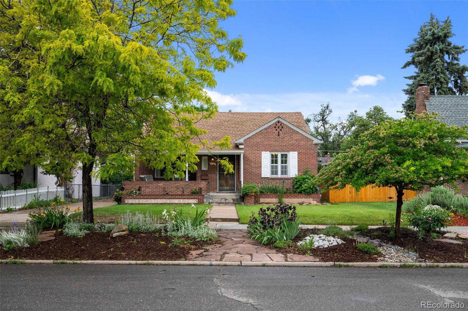 Denver CO, 1429 Hudson Street