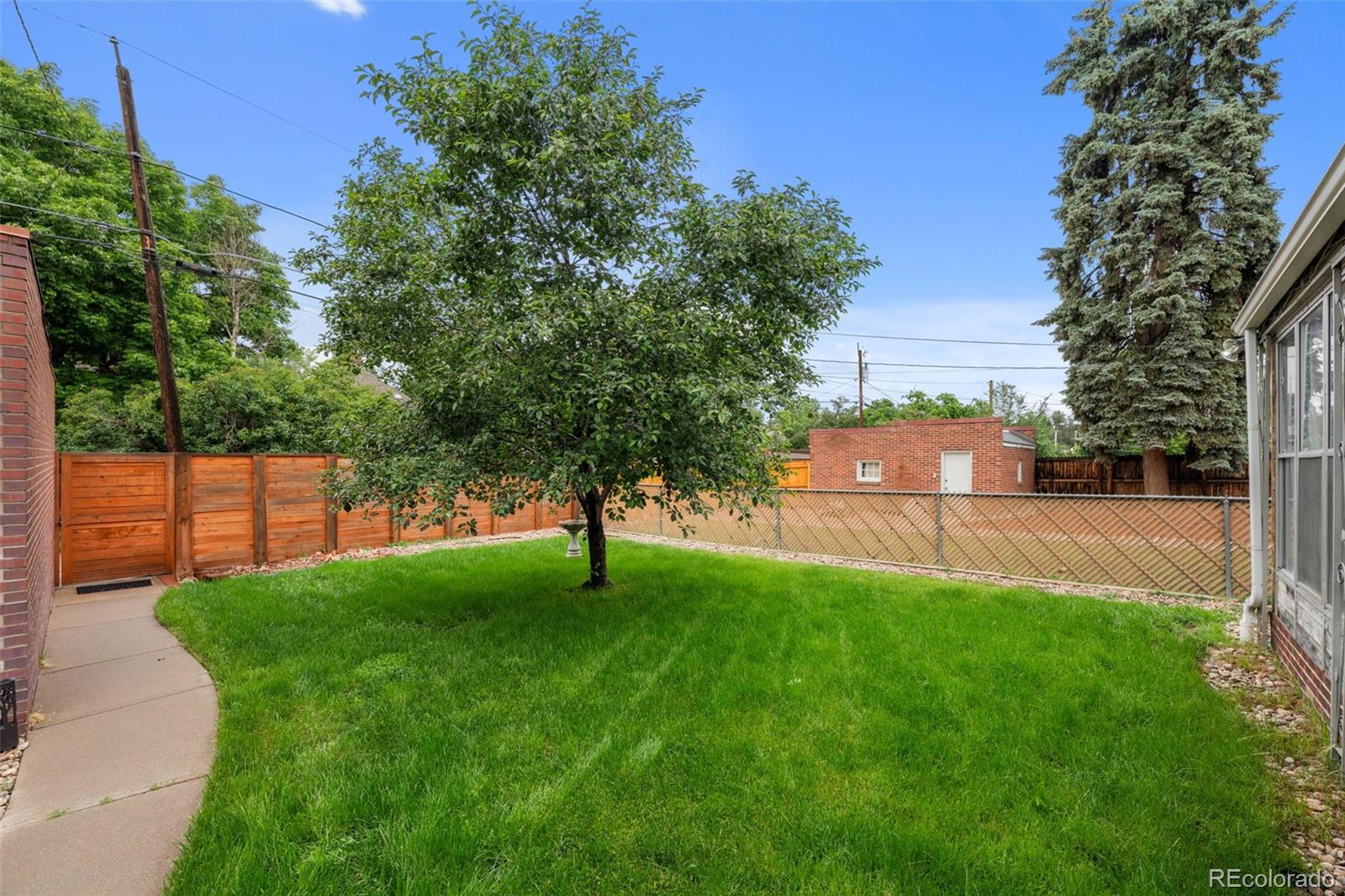 1429 Hudson Street Denver CO 80220