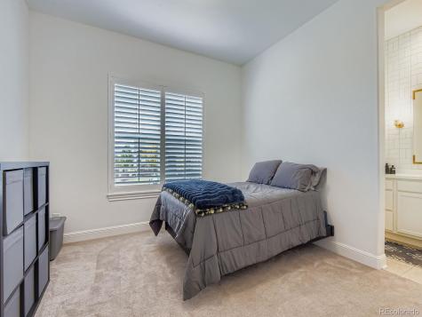 27460 E Lakeview Drive Aurora CO 80016