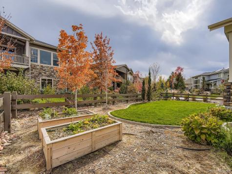 27460 E Lakeview Drive Aurora CO 80016