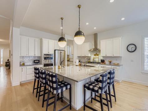 27460 E Lakeview Drive Aurora CO 80016