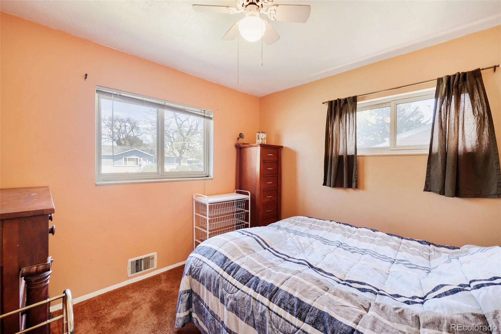 5164 W Columbia Place Denver CO 80236