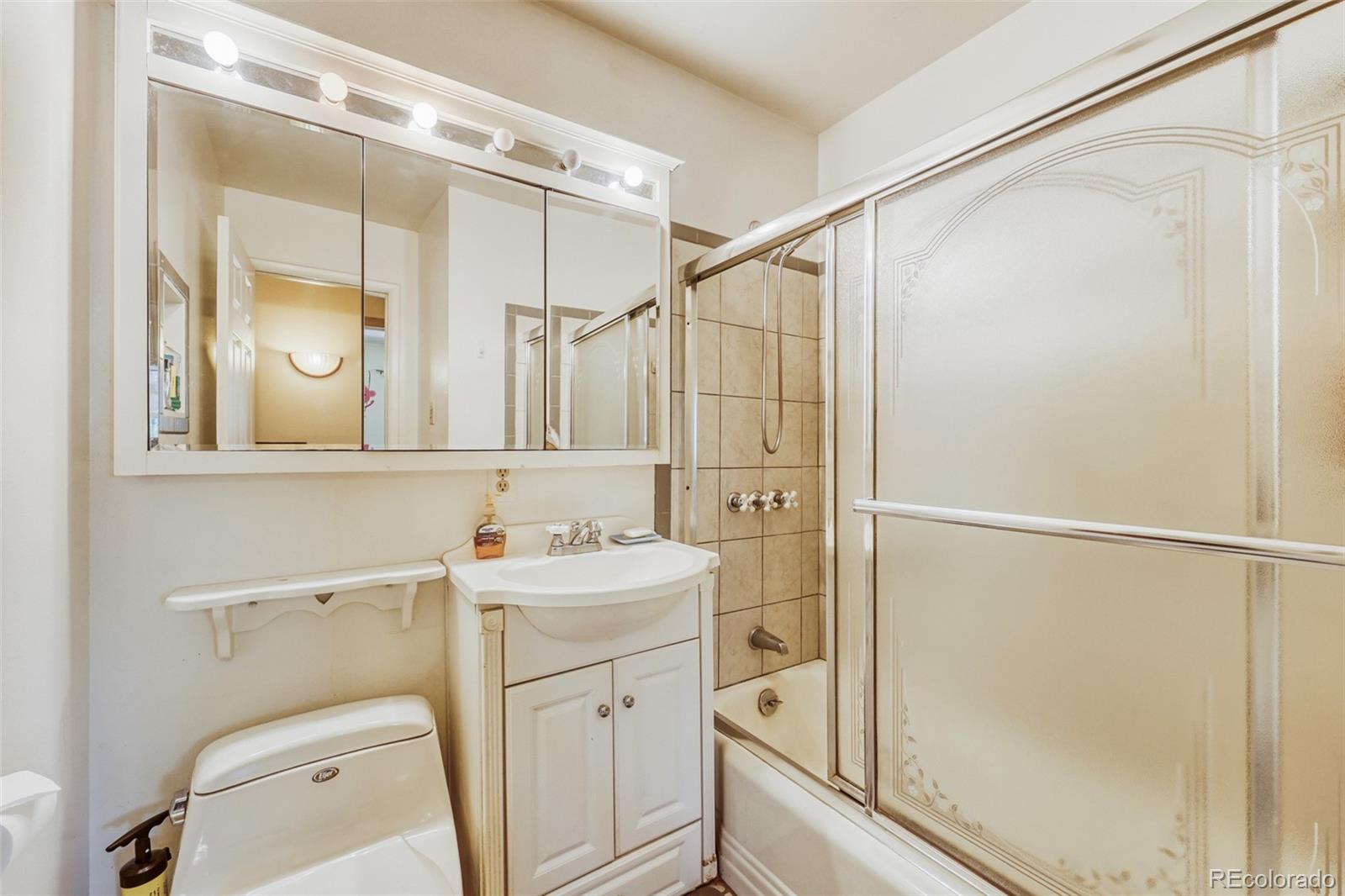 5164 W Columbia Place Denver CO 80236