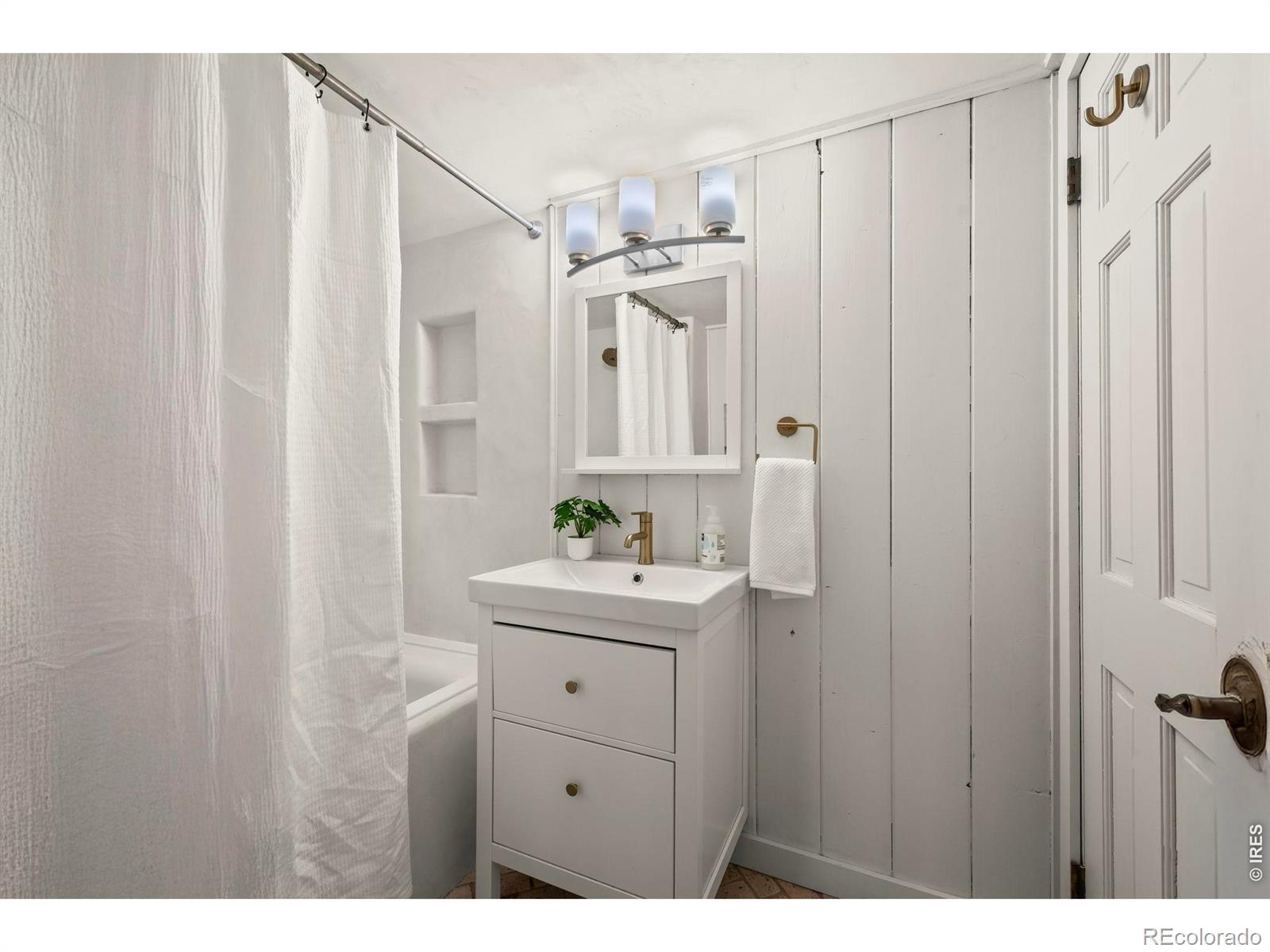 41 Silver Spruce Boulder CO 80302