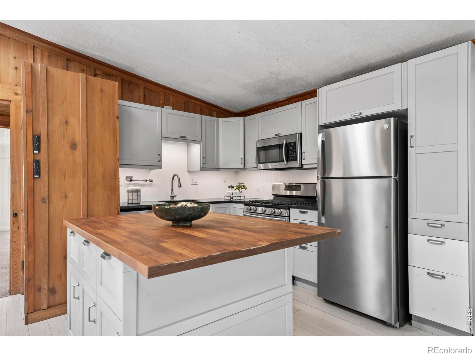 41 Silver Spruce Boulder CO 80302