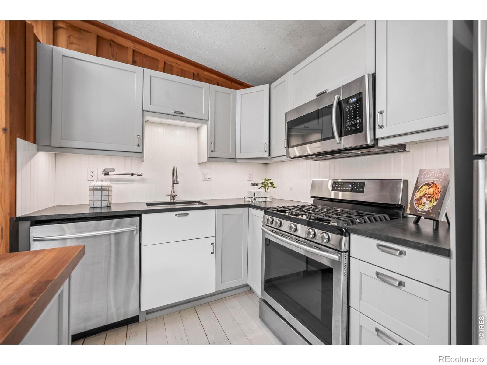 41 Silver Spruce Boulder CO 80302