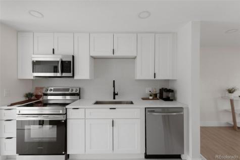 5423 Saulsbury Court Arvada CO 80002