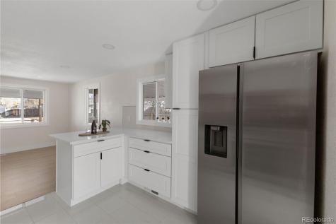 5423 Saulsbury Court Arvada CO 80002