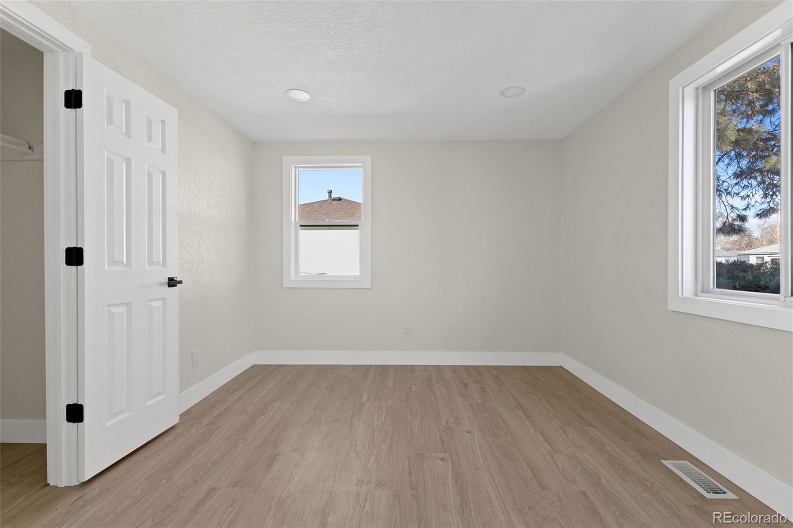 5423 Saulsbury Court Arvada CO 80002