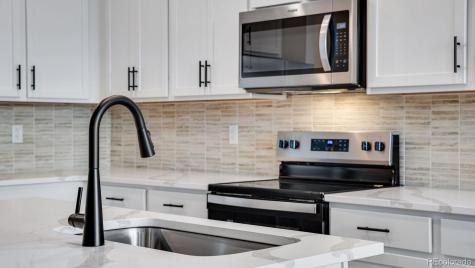 22544 E 6th Place Aurora CO 80018