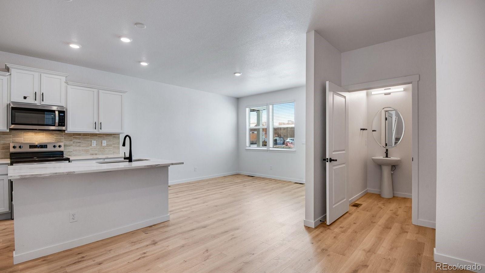 22544 E 6th Place Aurora CO 80018