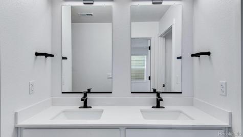 22544 E 6th Place Aurora CO 80018