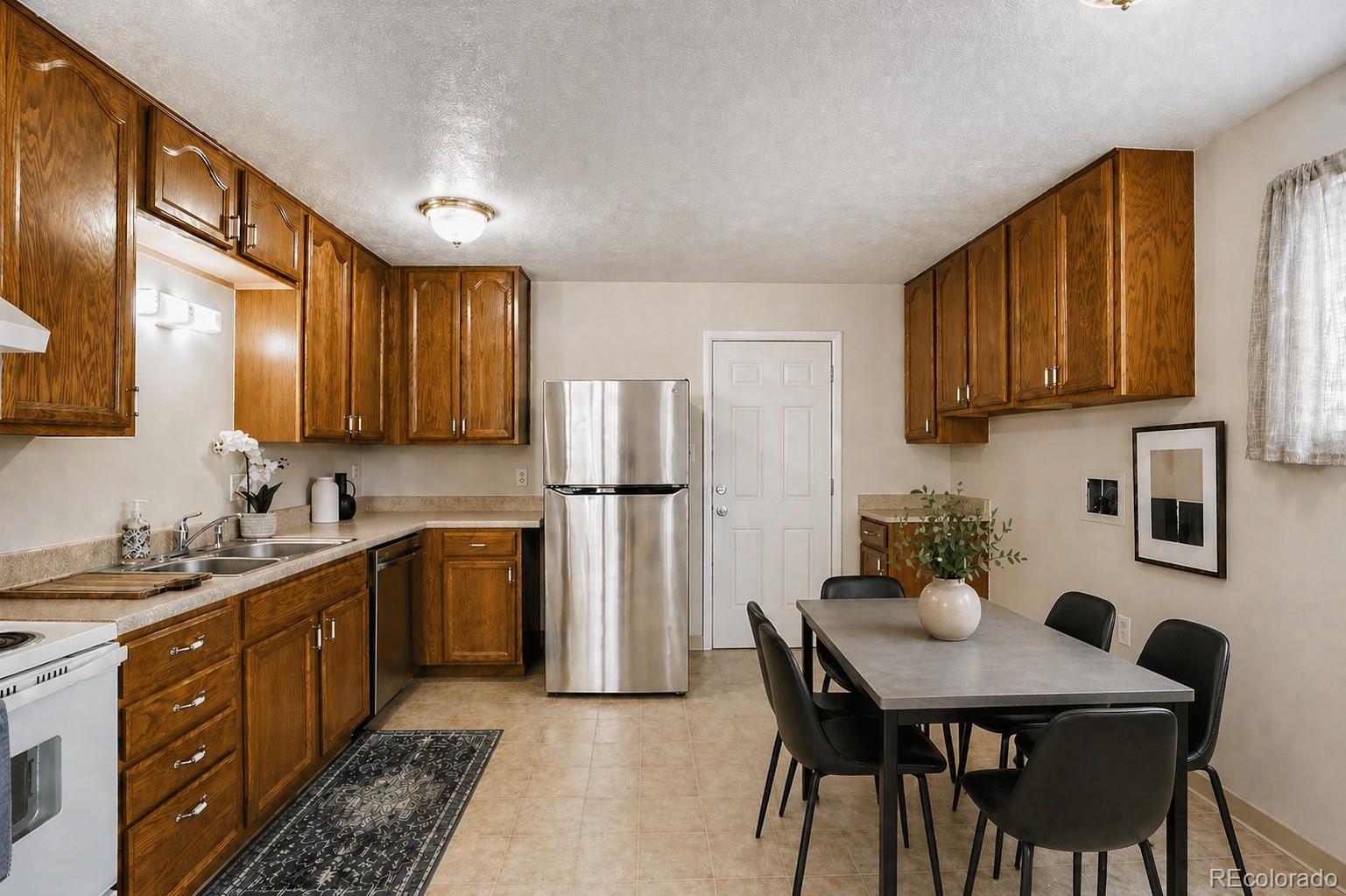 1600 S Wolcott Court Denver CO 80219