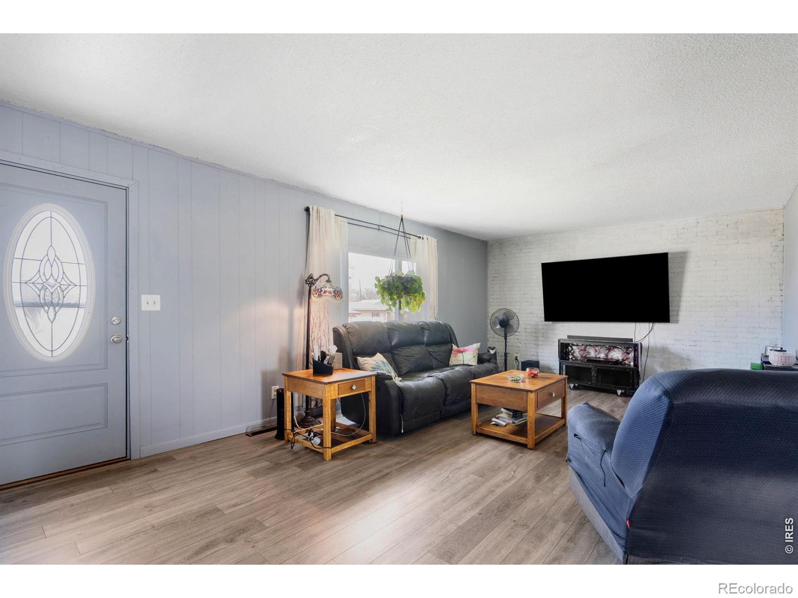 110 Ash Street Log Lane Village CO 80705