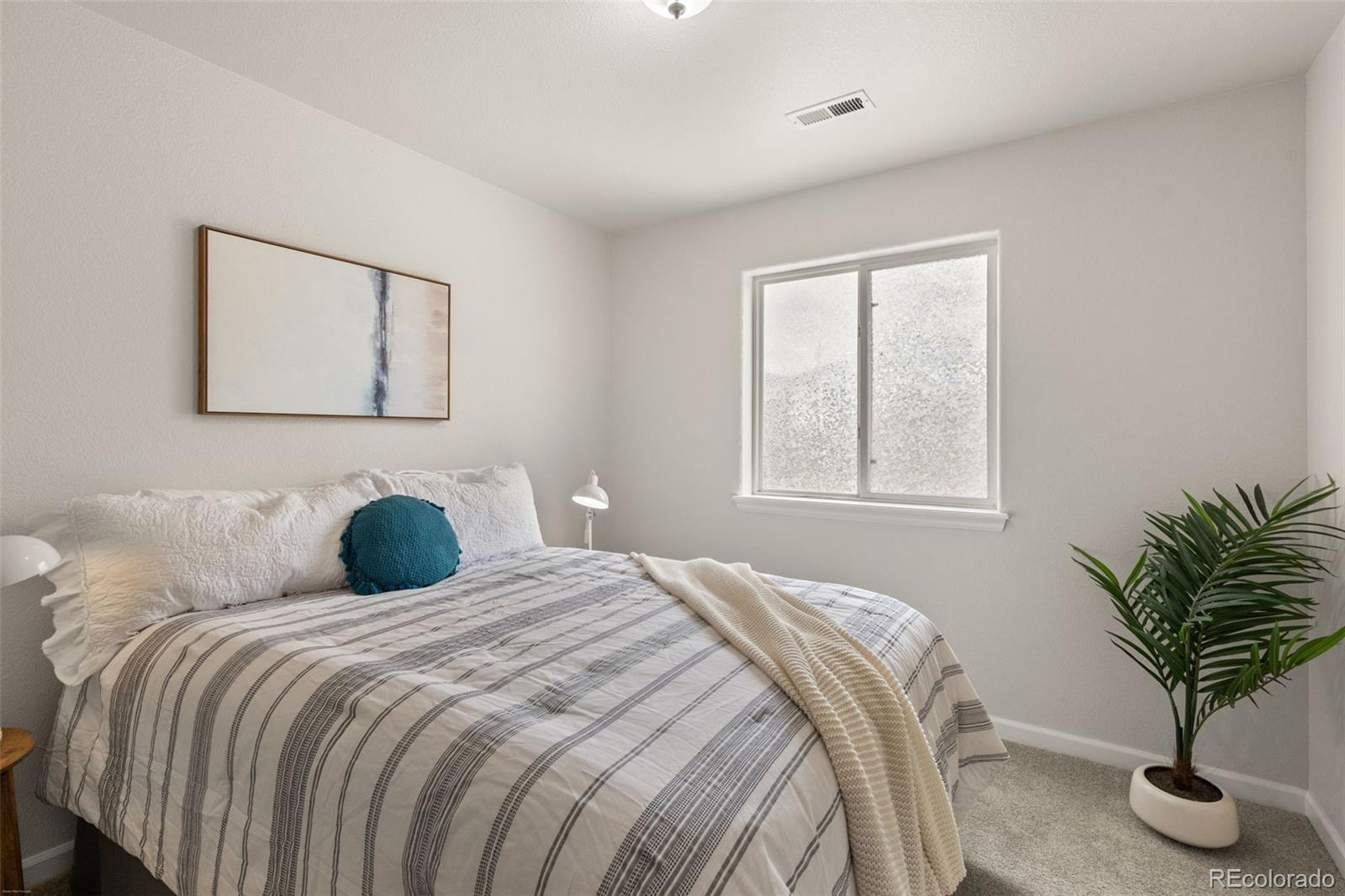 879 S Newton Street Denver CO 80219