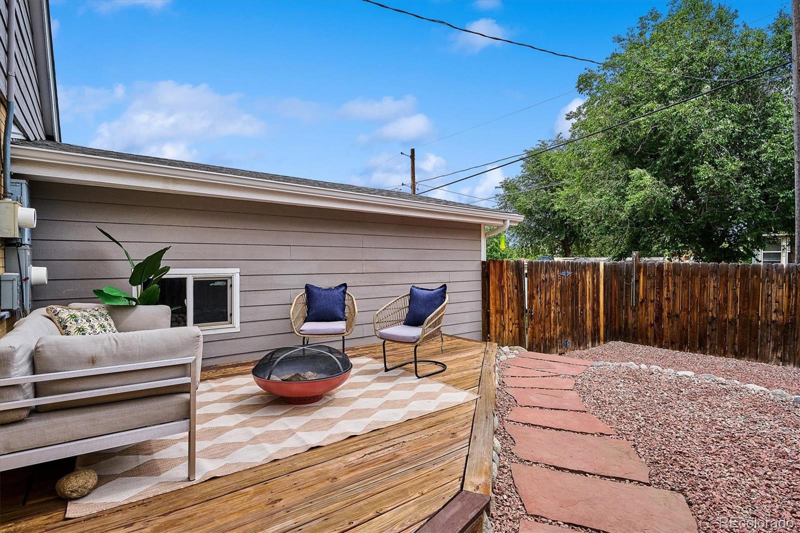 3560 N Steele Street Denver CO 80205