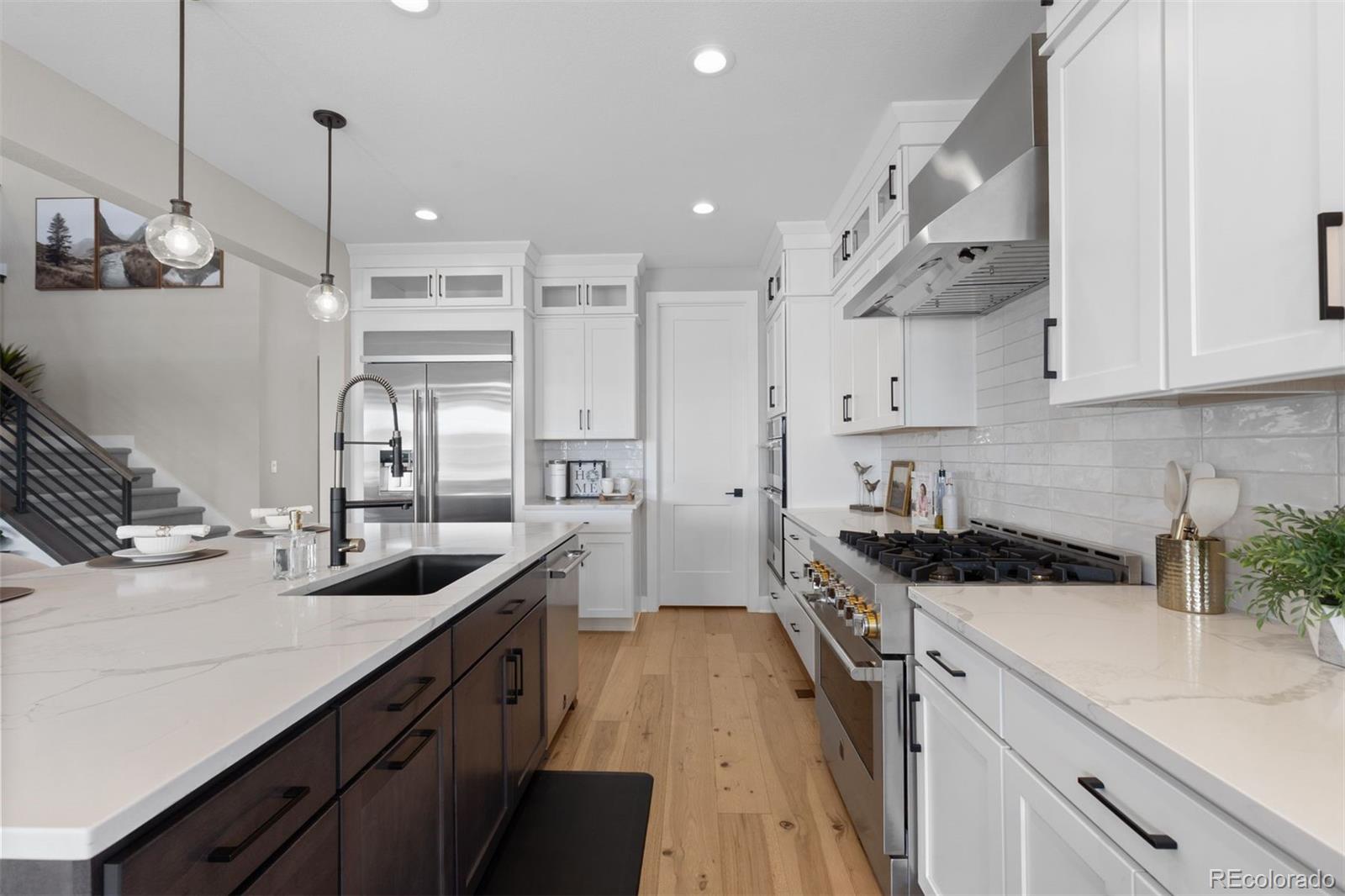 5932 Los Olivas Point Parker CO 80134