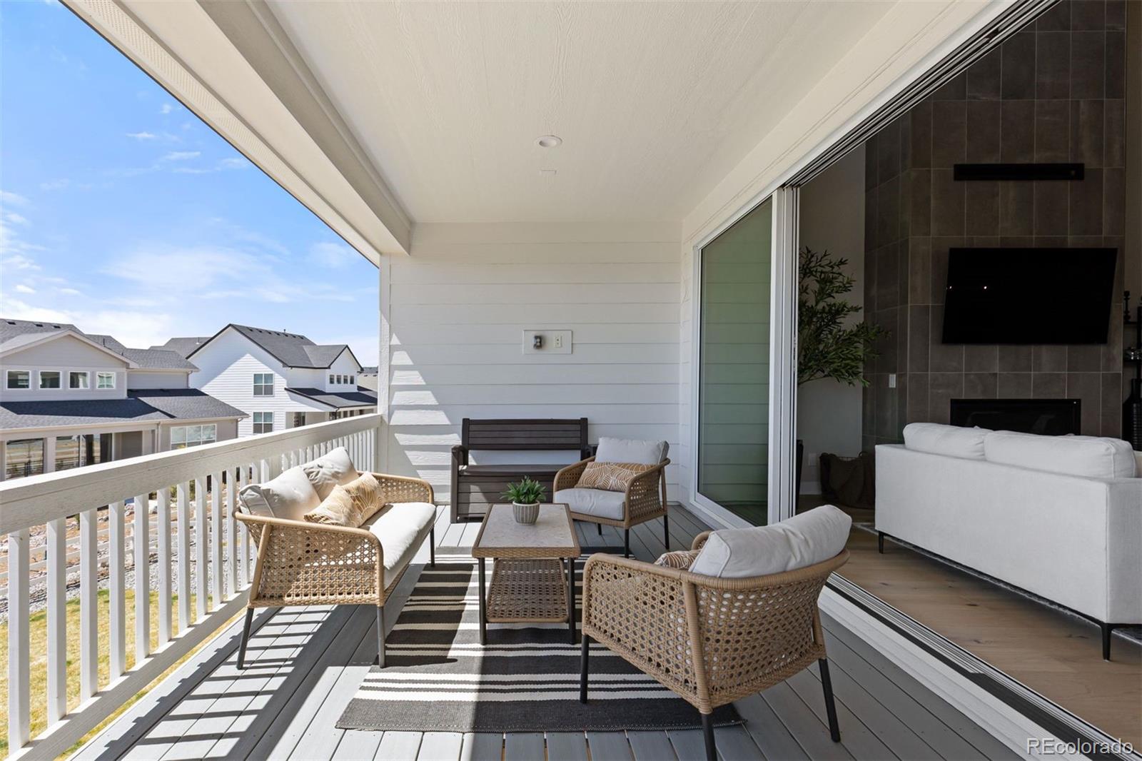 5932 Los Olivas Point Parker CO 80134
