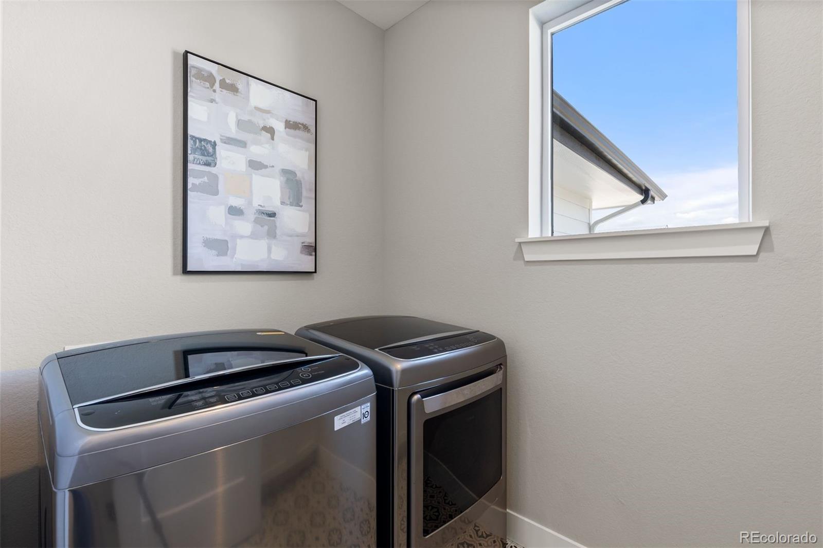 5932 Los Olivas Point Parker CO 80134