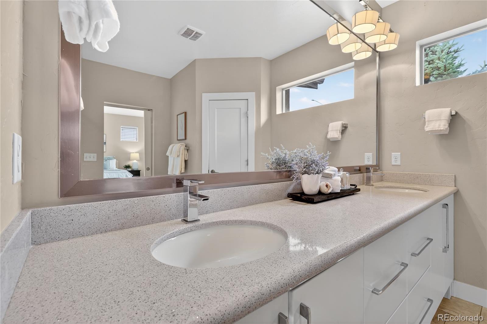 1622 W 67th Avenue Denver CO 80221